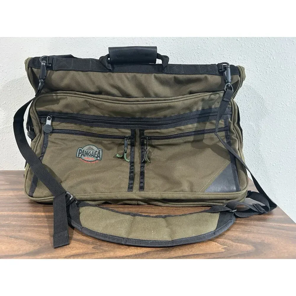 Kelty Pangaea Convertible Garment Bag Travel Luggage Tri Fold Green Zip Pockets